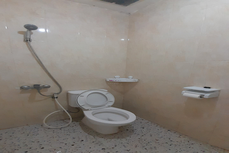 Bedroom 5, SPOT ON 92481 Modena Homestay Syariah, Deli Serdang