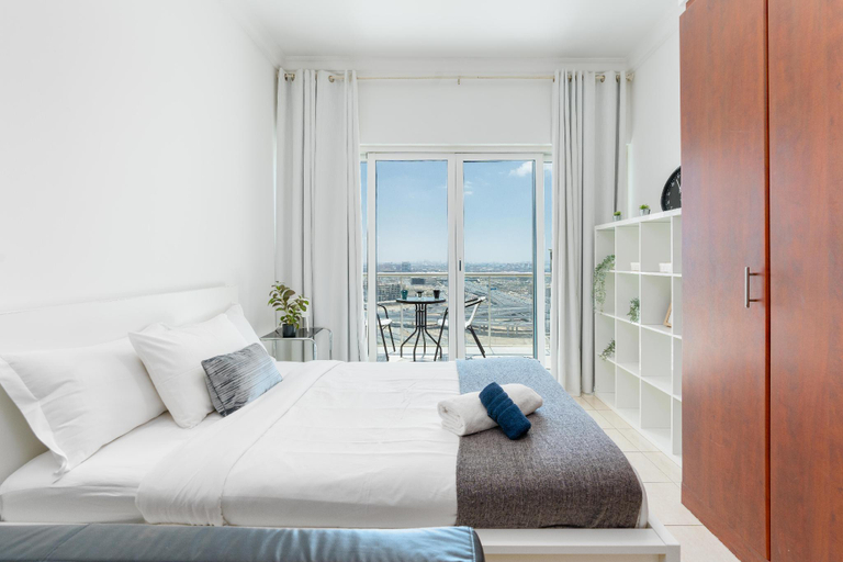 Bedroom 3, Luxurious Studio in JLT With City Skyline View, Dubai