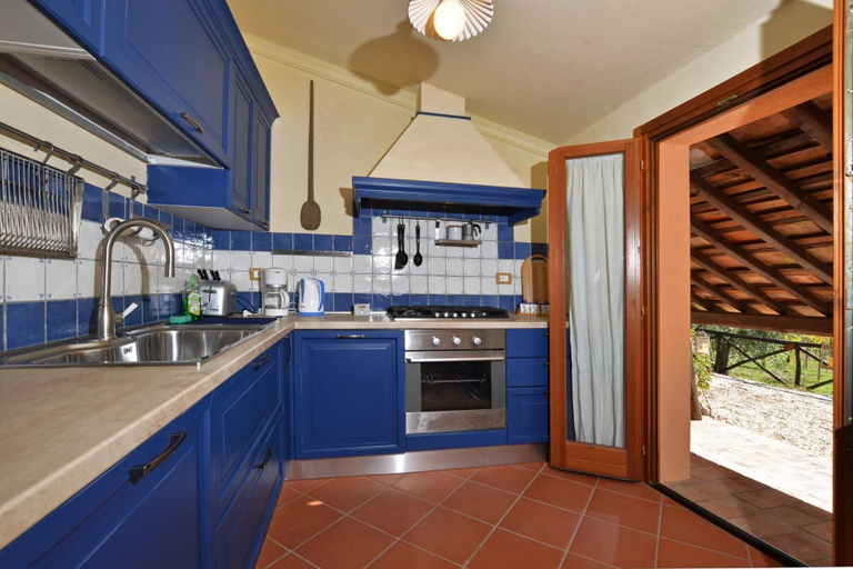 Room 4, Villa Paradiso 16 in Casole d Elsa, Siena