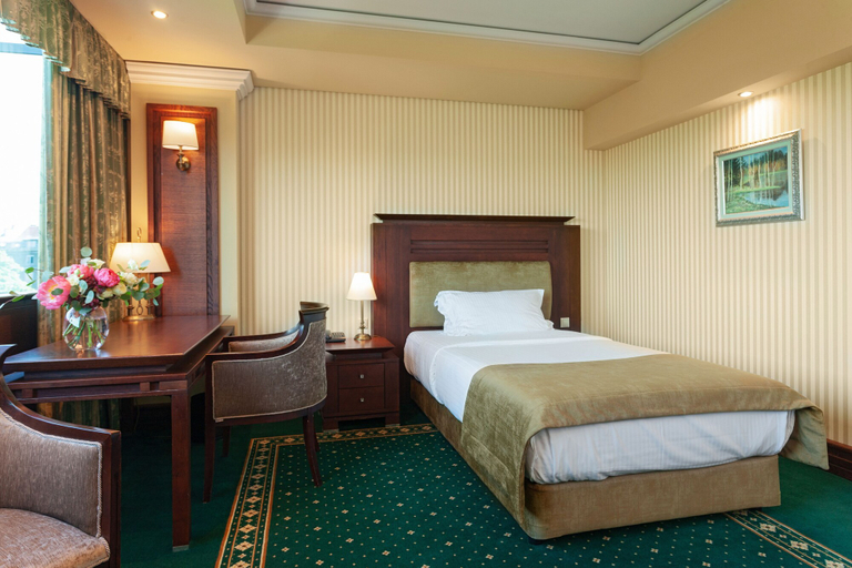 Bedroom 4, Grand Hotel Sofia, Stolichna