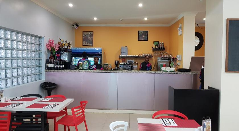 Food & Drinks 5, Lae City Hotel, Lae