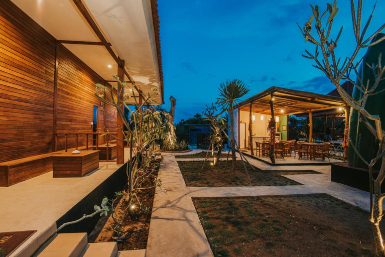 Exterior & Views 4, Devadav Hostel, Klungkung
