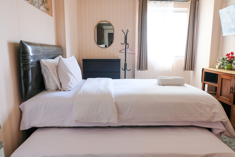 Bedroom 2, Homey and Cozy Studio Room at Suites @Metro Apartment By Travelio, Bandung