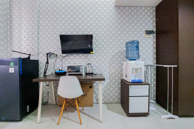Others 2, Cozy Stay Studio at Kubikahomy Apartment By Travelio, Tangerang Selatan