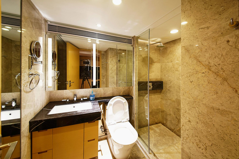 Bathroom 3, Ruide Apartment Poly Zhongda Branch, Guangzhou