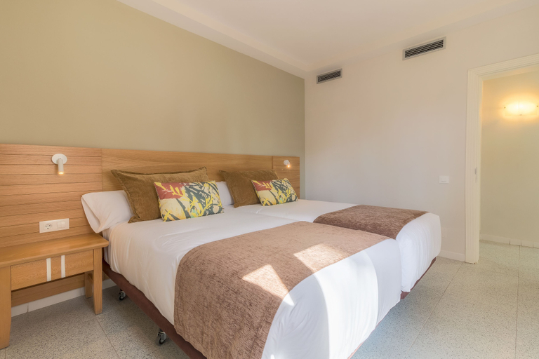 Bedroom 3, Hotel LIVVO Koala Garden, Las Palmas