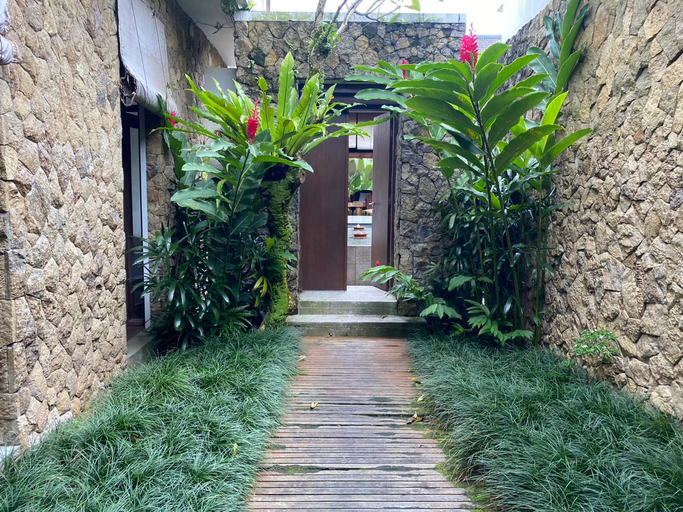 Exterior & Views 2, Swarapadi Villa, Gianyar