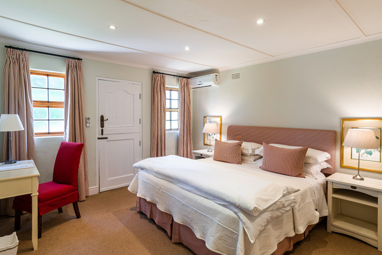 Bedroom 3, Webersburg Wine Estate, Cape Winelands