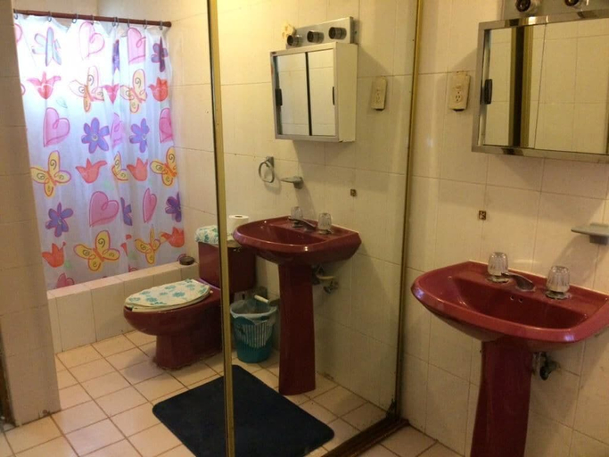 Bathroom 4, Casa de Huéspedes Blanquita Consulado, Juárez