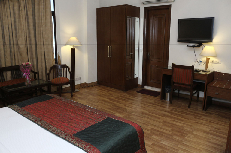 Bedroom 8