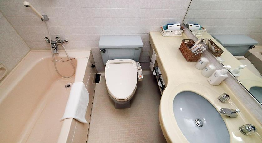 Bedroom 5, Kumegawa Wing Hotel, Higashimurayama
