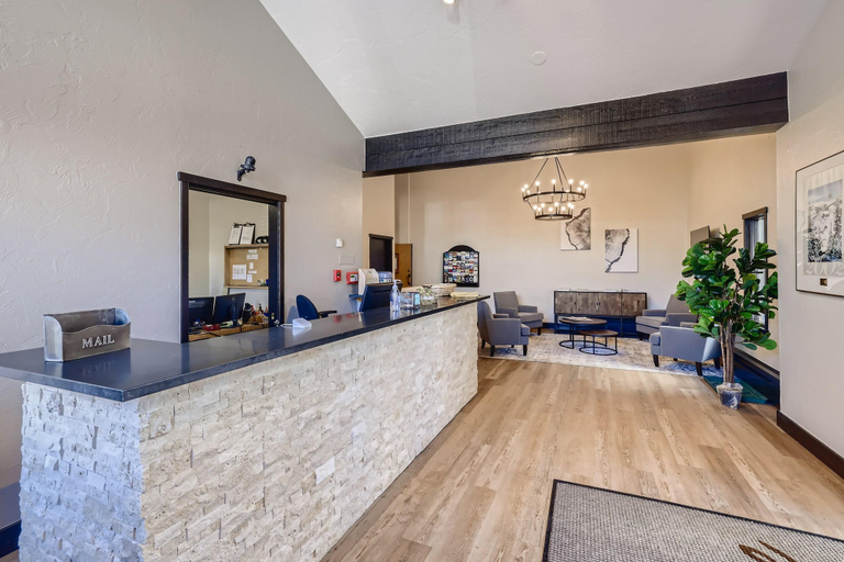 Dining, Lift House Lodge, Premium Studio, Eagle