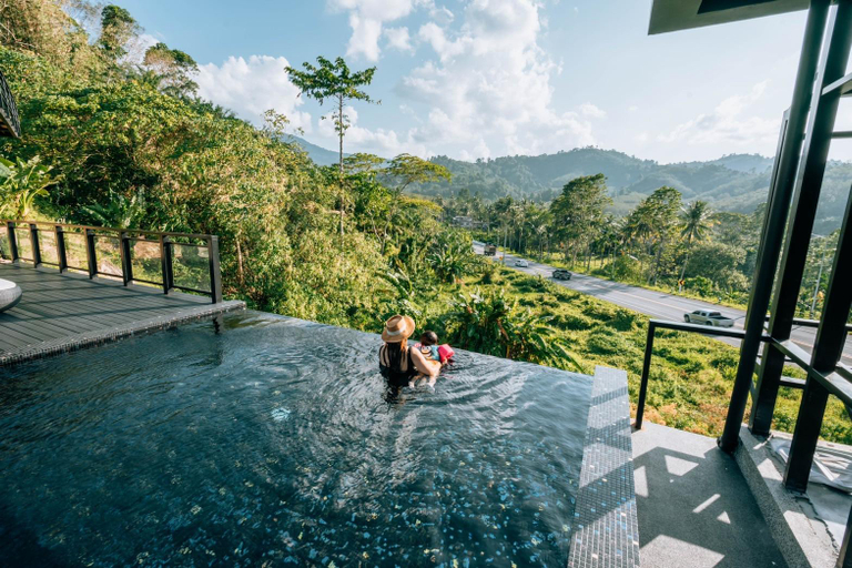 Sport & Beauty 2, D'Endless Resotel, Lan Saka
