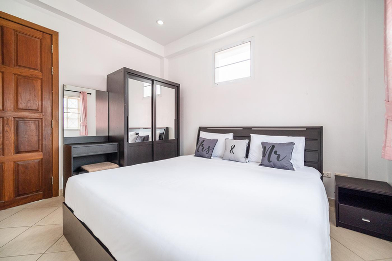 Bedroom 2, Wongamart Pool Villa , Pattaya