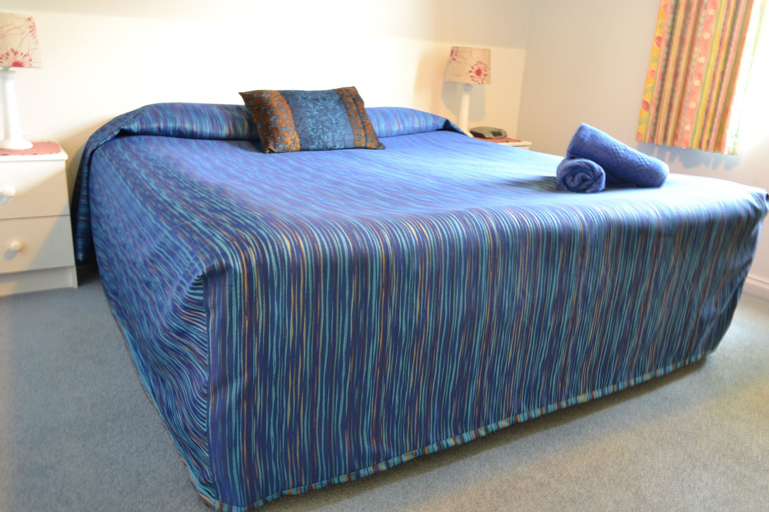 Bedroom 25