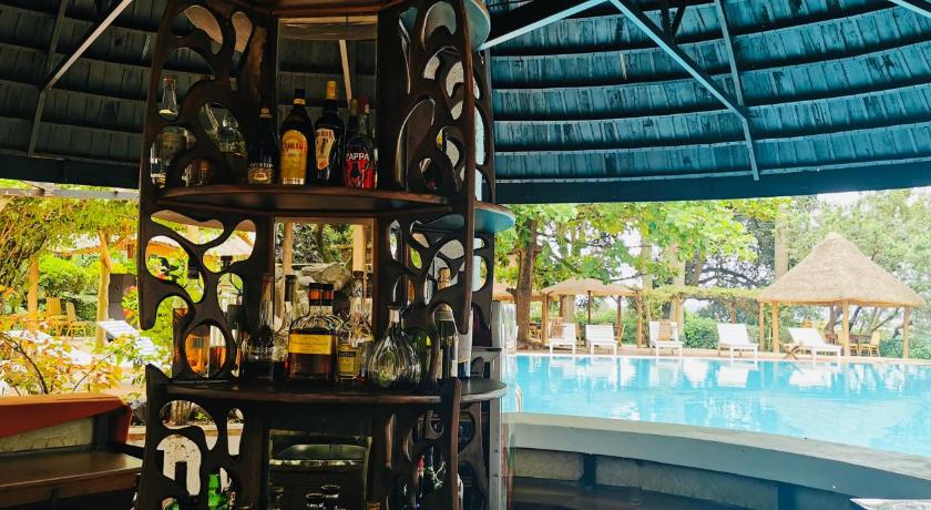 Food & Drinks 5, Jinja Nile Resort, Jinja
