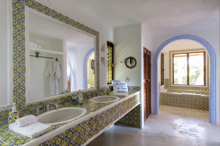 Bathroom 4, Las Alamandas, La Huerta