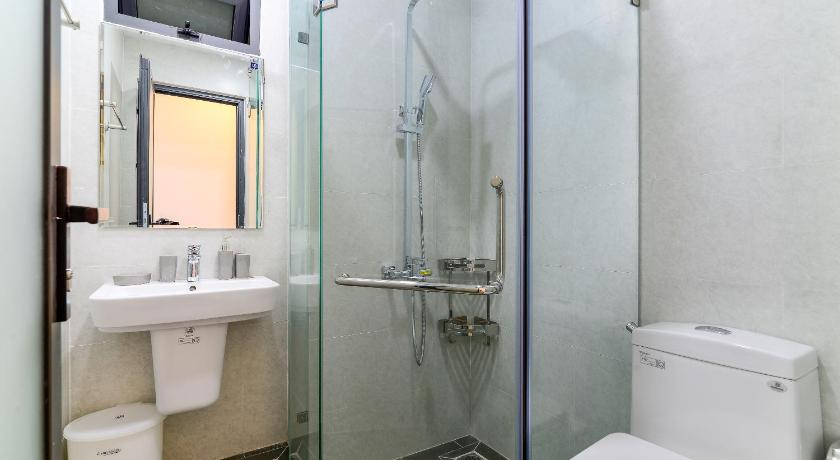 Cozrum Homes Saphera Residence, Quận 1