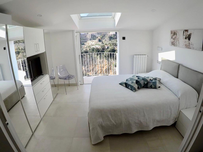 Bedroom 2, Casa Cristallo, Salerno
