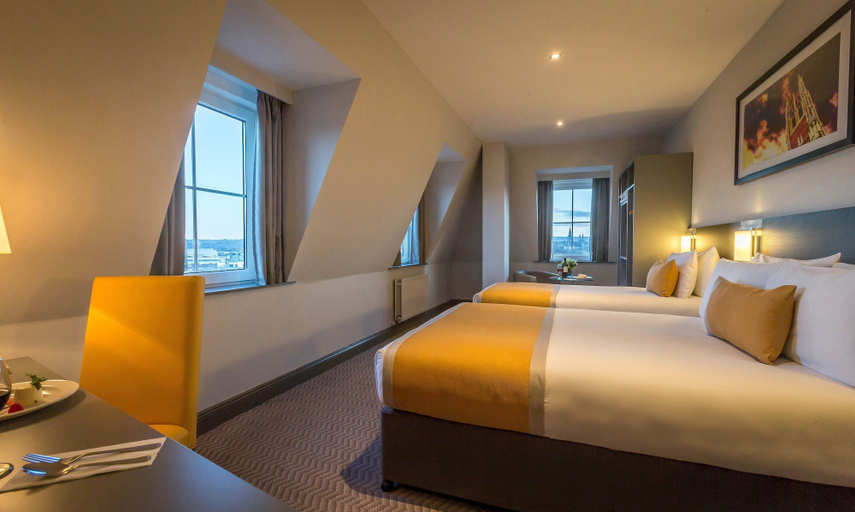 Bedroom 3, Maldron Hotel Shandon Cork