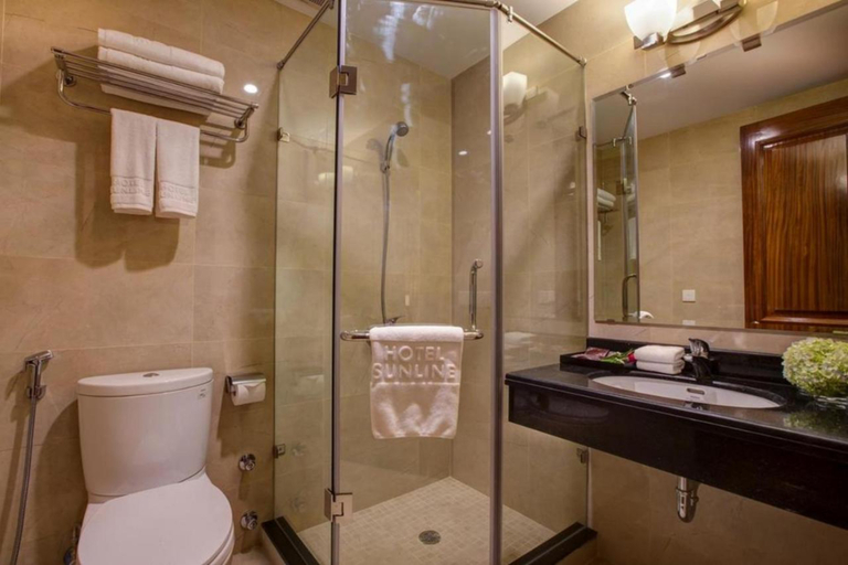 Bathroom 3, Sunline Central Hotel, Hoàn Kiếm