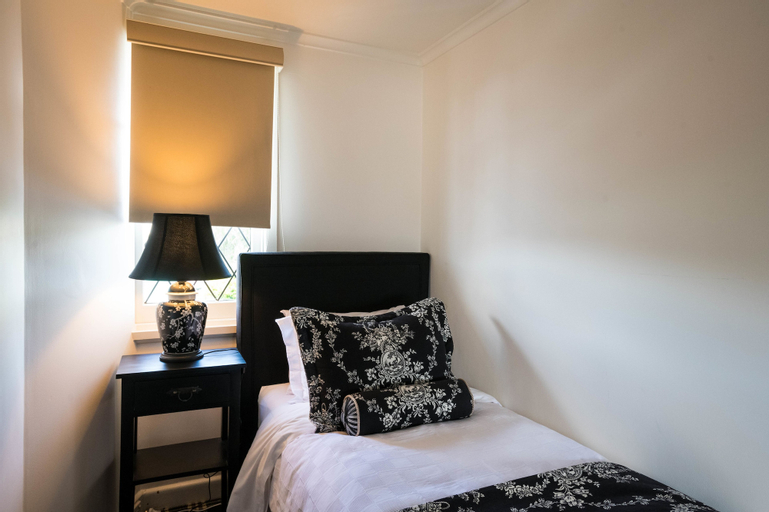 Bedroom 22
