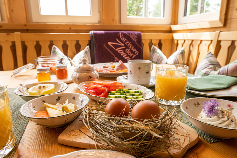 Food & Drinks 4, Narzissendorf Zloam, Liezen
