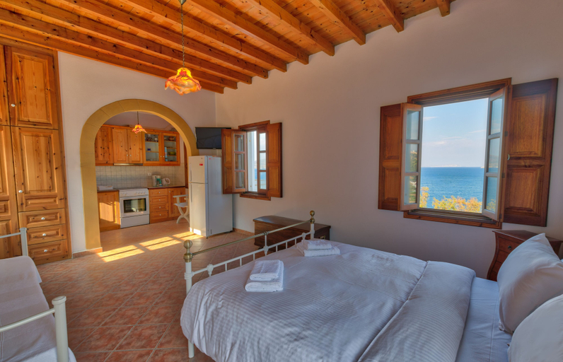 Bedroom 3, Allotina Houses, South Aegean