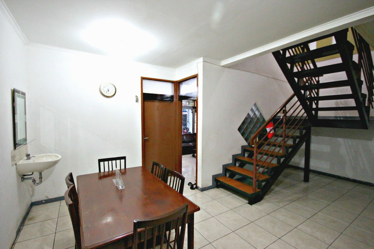 Others 5, De Sun Pasteur Guest House by HouseinBandung, Bandung