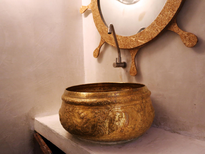 Bathroom 5, Baan Kamala Fantasea Hotel, Phuket Island