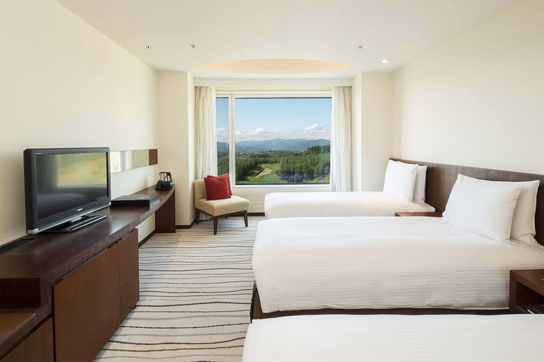 Bedroom 3, Hilton Niseko Village, Niseko