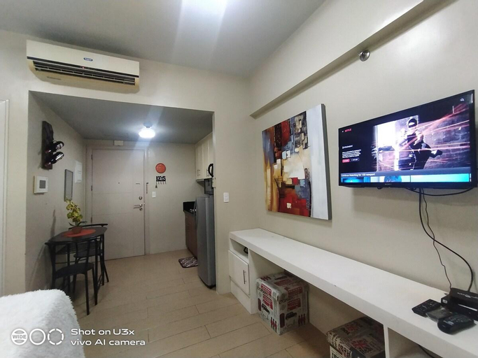 Lovely Condo at 150 Newport across Naia T3, Pasay City