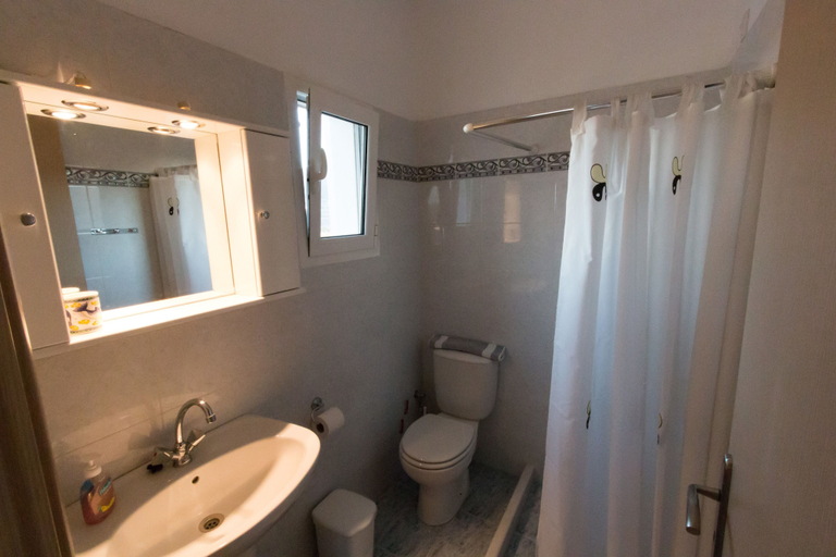 Bathroom 5, Joanna's Apartments, South Aegean