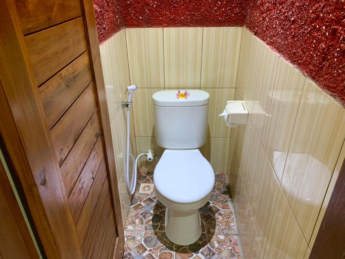 Bathroom 3, Nusa Garden Homestay, Klungkung