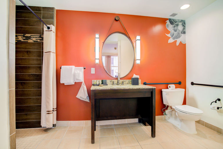 Bathroom 4, The Emily Morgan San Antonio-DoubleTree by Hilton, Bexar