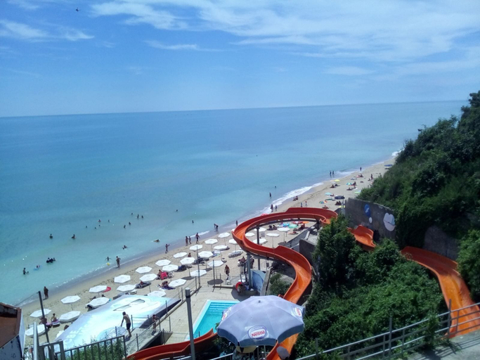 Beach 2, Silver Beach B16 Apartment, Byala