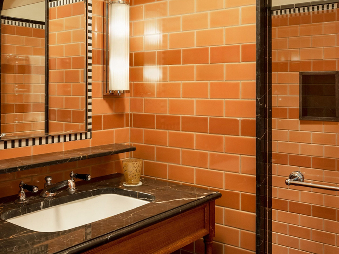 Bathroom 5, Hotel Le Grand Mazarin, Paris