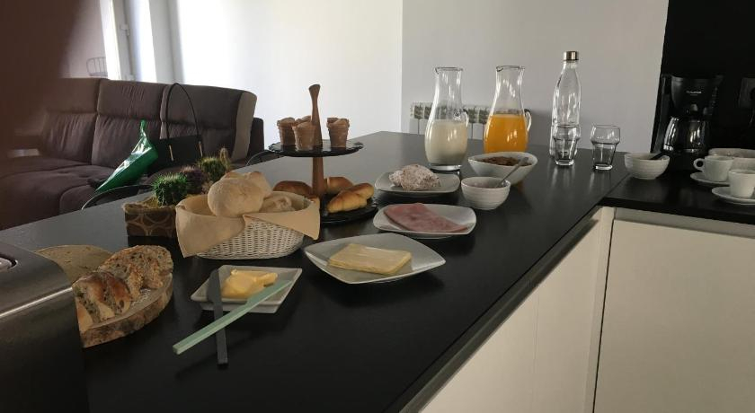 Food & Drinks 3, The Spot Hostel Ofir, Esposende