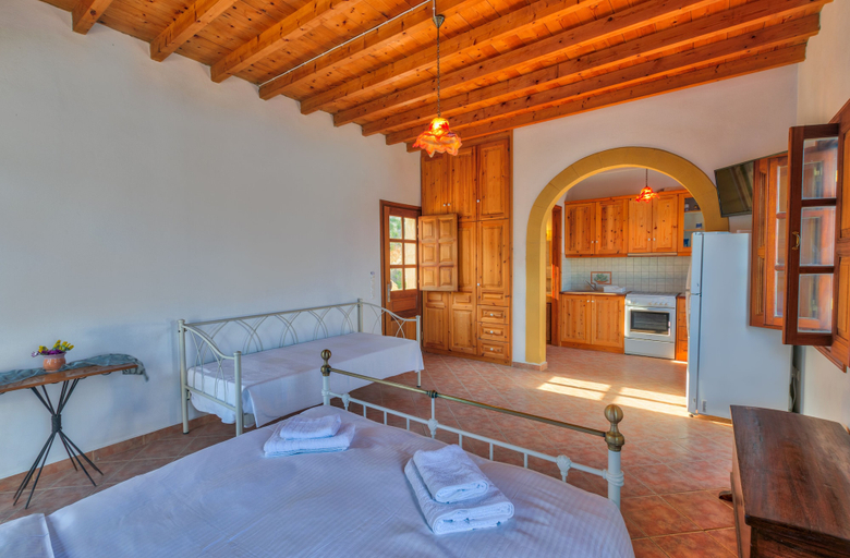 Bedroom 5, Allotina Houses, South Aegean