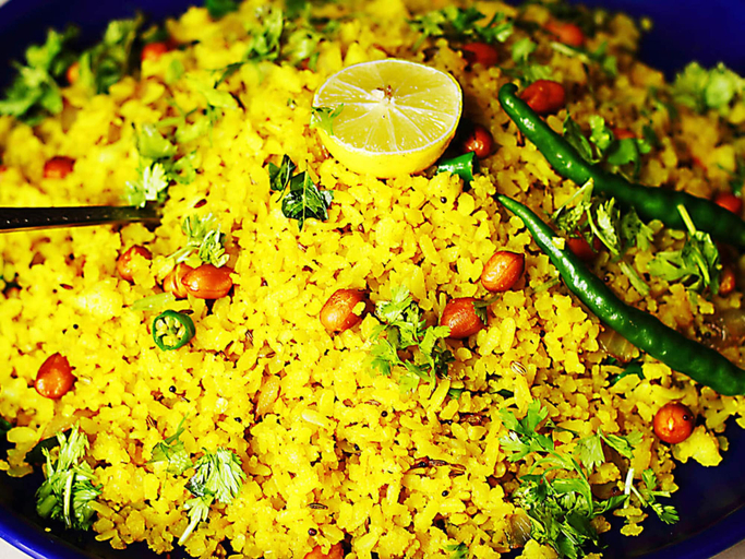 Food & Drinks 5, Fabhotel Aakiyo, Pune