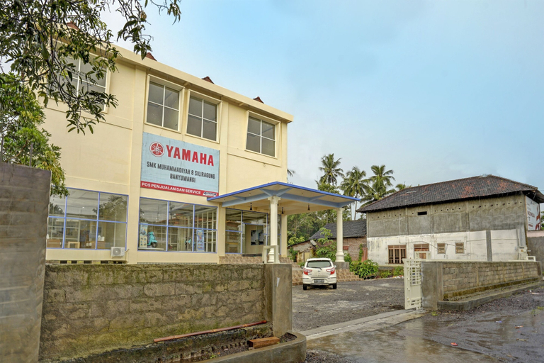 Exterior & Views 1, OYO 91997 Edhotel Smk Models Syariah, Banyuwangi
