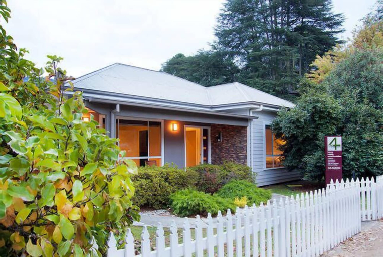 4 Anderson - In the Heart of Bright, Alpine - East