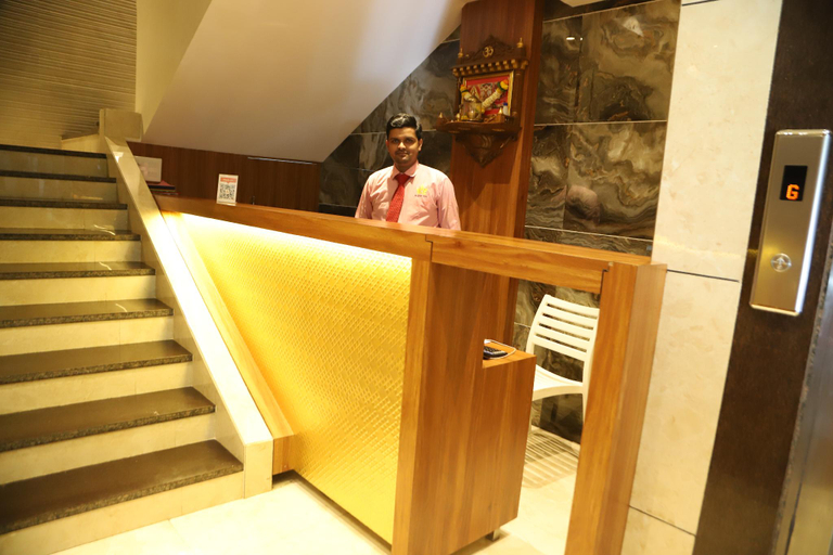 Others 5, MAPLE INN, Thane
