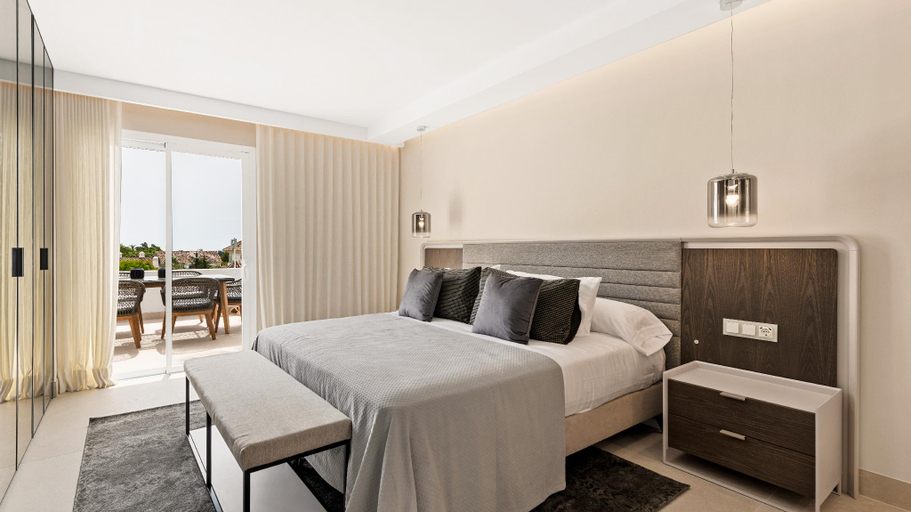 Bedroom, Luxury apartment at Monte Paraiso, Málaga