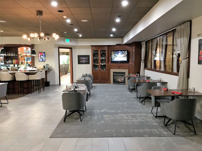 Food & Drinks 5, Medallion Inn & Suites, Snohomish