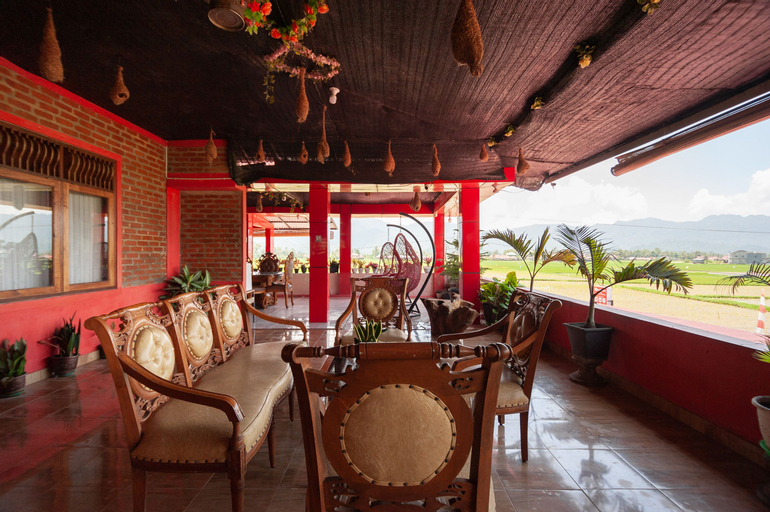 Exterior & Views 2, RedDoorz Syariah near Tirtasari Sonsang dan Banto Royo, Agam