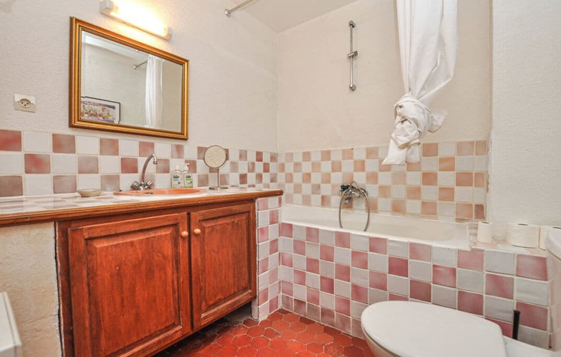 Bathroom 5, Wangberg Provence, Var