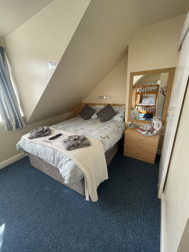 Bedroom 2, Ivydene Guest House, Lincolnshire
