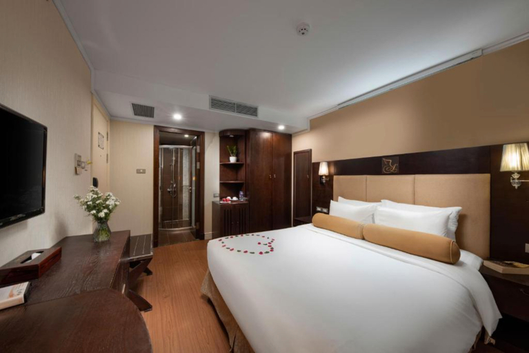 Bedroom 18