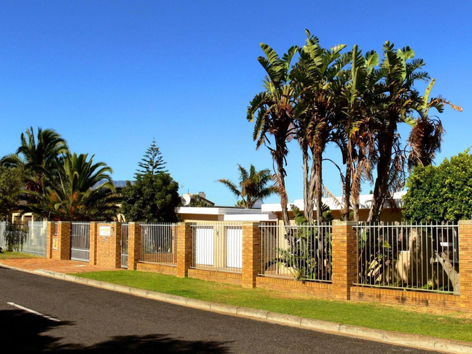 Exterior & Views 2, Hajo's Lodge & Spa, City of Cape Town